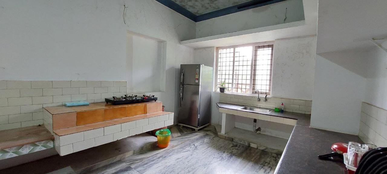 Jinan Palace Guest House Jinan Palace Guest House ネドゥムバセリー エクステリア 写真